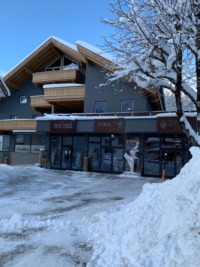 Antonia * Seefeld in Tirol
